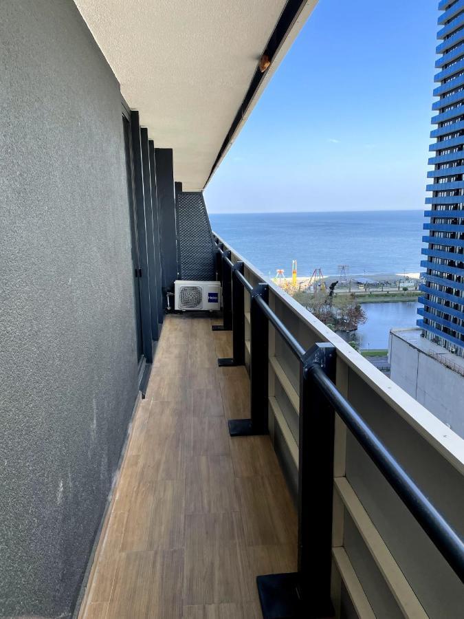 Sea ​​View In Orbi City Batumi Exteriör bild