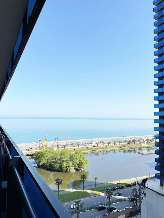 Sea ​​View In Orbi City Batumi Exteriör bild