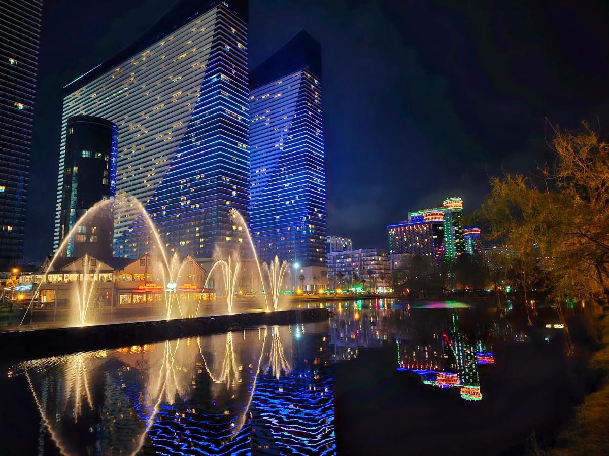 Sea ​​View In Orbi City Batumi Exteriör bild